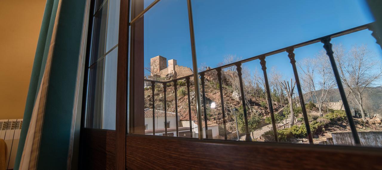 Apartamentos Raisa Hornos Bagian luar foto